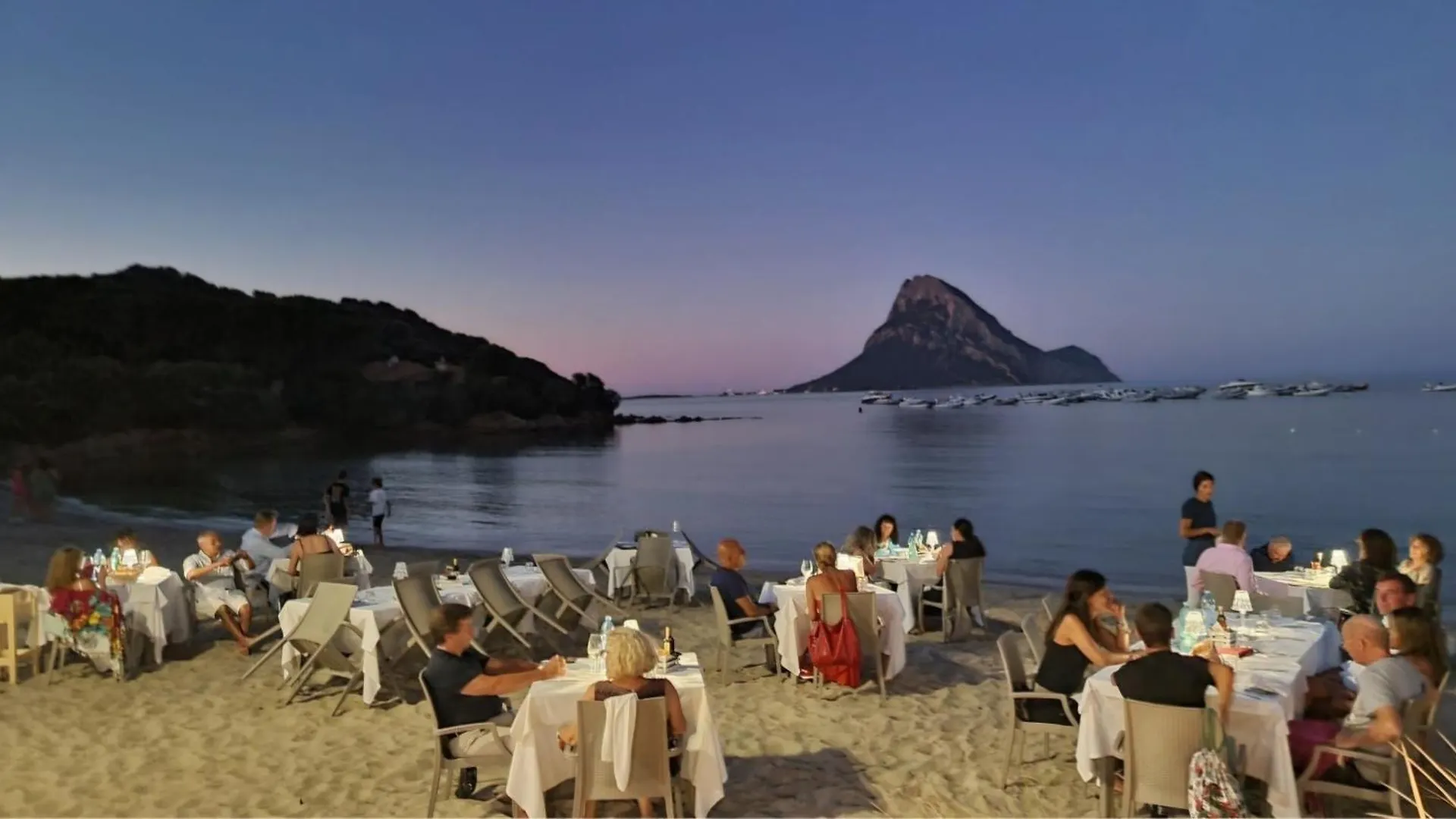 Villa Con Piscina Luna Rossa San Teodoro  0*, San Teodoro (Sardinia)